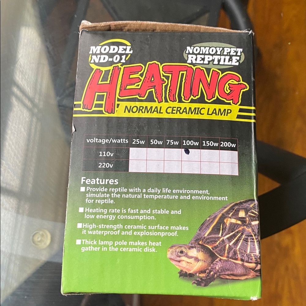 New Reptile Heating Lamp - Black